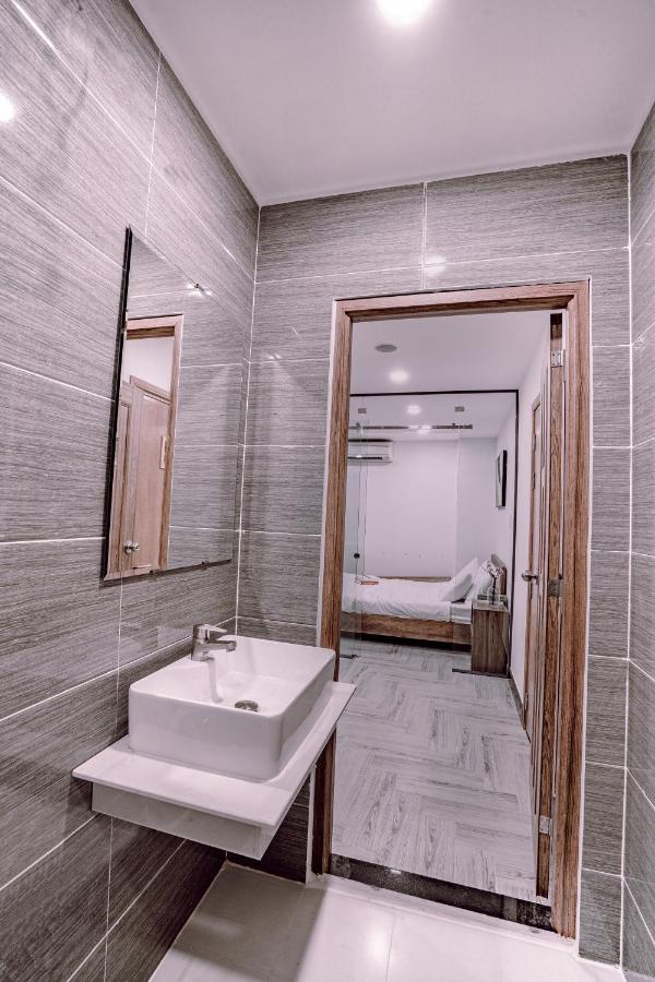 Mint Hotel Bui Vien Q1 Cidade de Ho Chi Minh Exterior foto